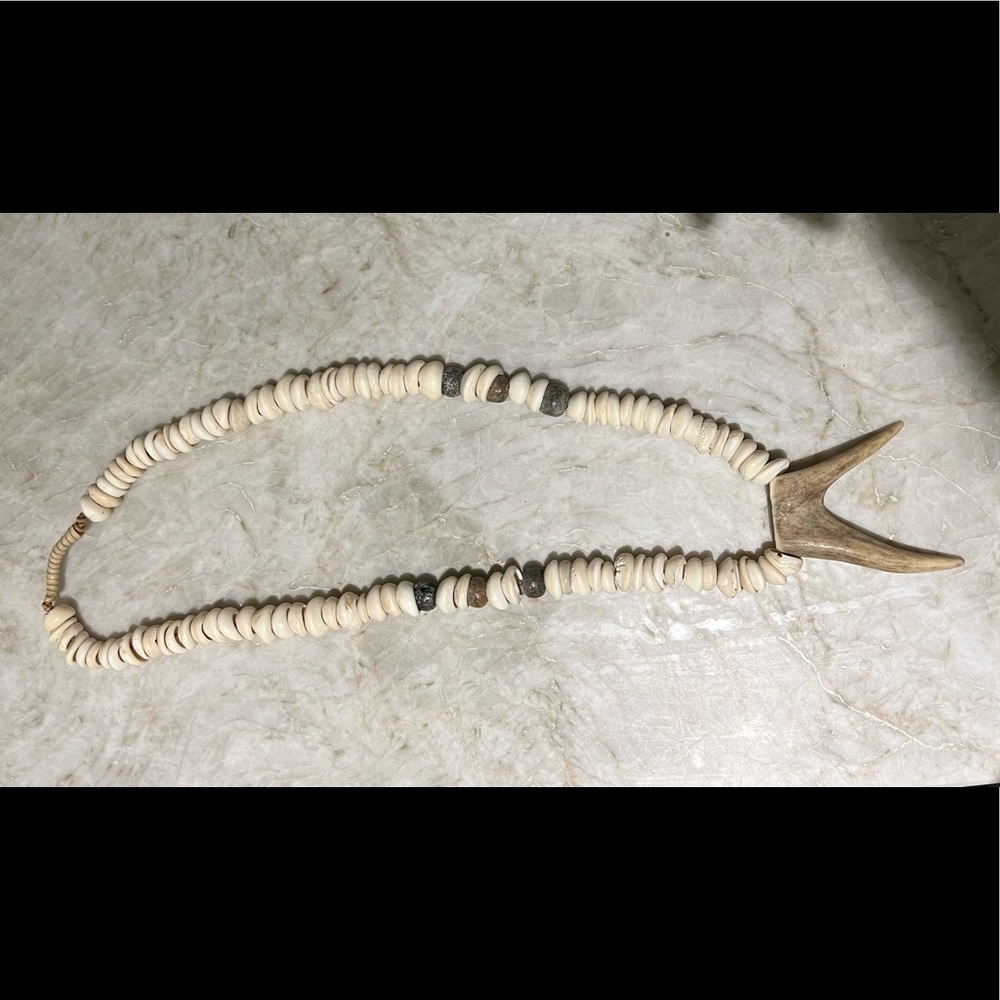 Twine and Twig Necklace